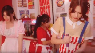ร้านฟาสต์ฟู้ดหลายสาว: กินควยในร้านอาหาร - ชิน ยูริ