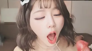 นางแบบนมโตสุดเซ็กซี่ เล่นดิลโด้ฉ่ำๆ จน squirting