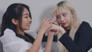 ฮารุกะกับกั๋วหยุนซี สาวสองสาวแทงกัน