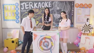 สองประธานชั้น 69 กับท่าเสียวพิเศษ