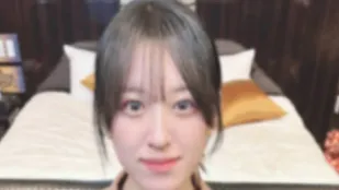 FC2PPV-4605182 รอยยิ้มน่ารักและหีแน่นกระชับ