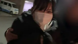 FC2PPV-4619584 เธอน่ารักและไวต่อความรู้สึกสุดๆ