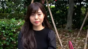 FC2PPV-4881435 พนักงานคลับสาวก้นเด้ง น่ารักน่าฟัด