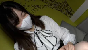 สาวผอมบางไร้เดียงสา