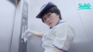 JSBY-0084 "ลูกค้า ขึ้นมาขย่มฉันสิ" สาวลิฟต์ห้างญี่ปุ่นขี้อาย Joanne
