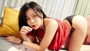 SWIC-0001 แฟนสาวสุดเซ็กซี่คูอินะบริการปากเย็นร้อนบนโซฟา