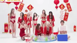 TMW131 การแข่งขัน AV แดงขาว นรกน้ำมันหล่อลื่นเหนียวหนึบ