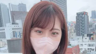 เธอถูกเย็ดปากและรับน้ำเงี่ยนในรูหี
