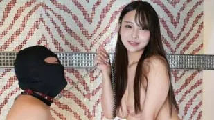 FC2PPV-4604611 ถูกสั่งให้บริการและอมควย