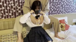สาวน้อยเงี่ยน ปากอมควยเสียว