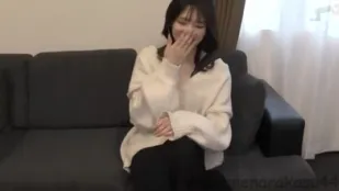 สาวบริสุทธิ์ถูกหลอกถ่ายแบบเปลือย
