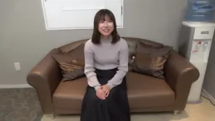 FC2PPV-4534357 สาวขาวก้นสวยเพรียวพนักงานร้านมือถือ