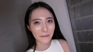 FC2PPV-4939195 สาวสวยผิวขาวกล้ามท้อง ร่างอ่อนไว เย็ดแรง