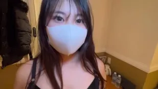 FC2PPV-4592550 สาวทำขนมหน้าอกยักษ์สว่างไสวกว่าดวงไฟประดับ