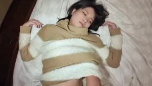 FC2PPV-4483846 ผิวเนียนตูดงอนนมโตหุ่นสุดยอดสาวมหาลัยสวย