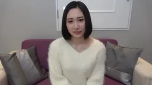 FC2PPV-4338964 แพทย์สาวหน้าสวยสุดเพอร์เฟกต์ มายูมิちゃん